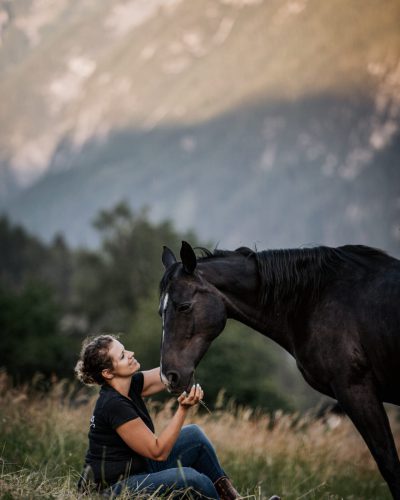 Stephanie Stanglechner mit Pferd